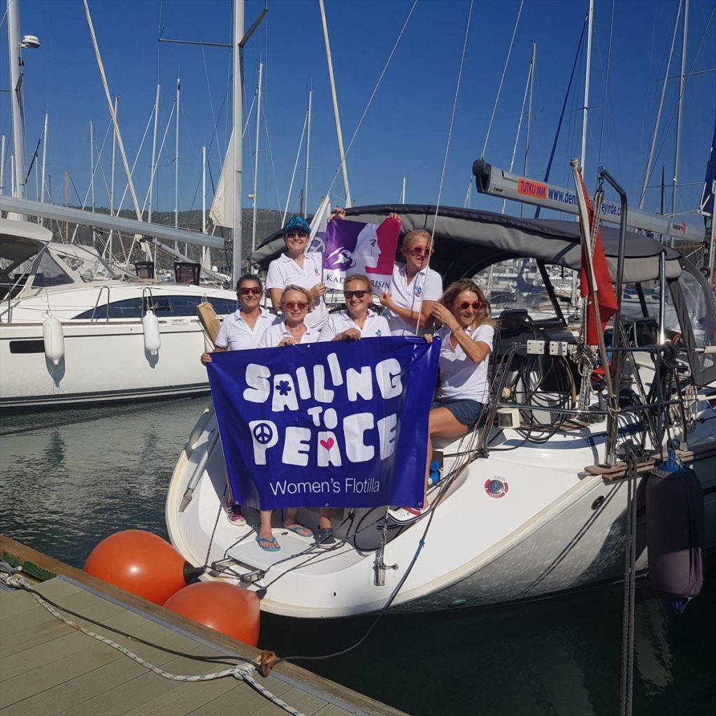 bodrum da kadin yelkenciler barisa yelken acti 4 Bodrum'da kadın yelkenciler barışa yelken açtı