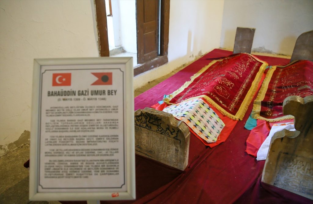 grafikli gemileri karadan yuruten turk denizci umur bey 2 15qJ7amv Gemileri karadan yürüten Türk denizci: Umur Bey