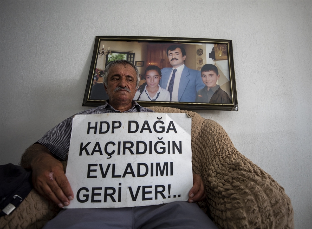 izmirde-evlat-nobeti