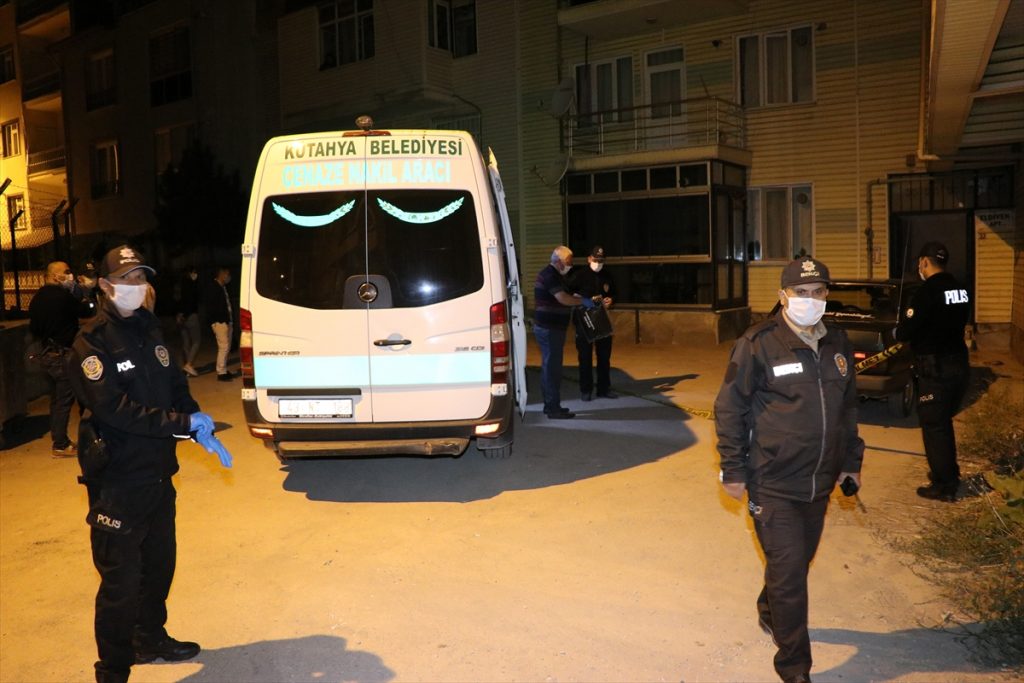 kutahya da bir kadin eski komsusu tarafindan olduruldu 2 Kütahya'da bir kadın, eski komşusu tarafından öldürüldü