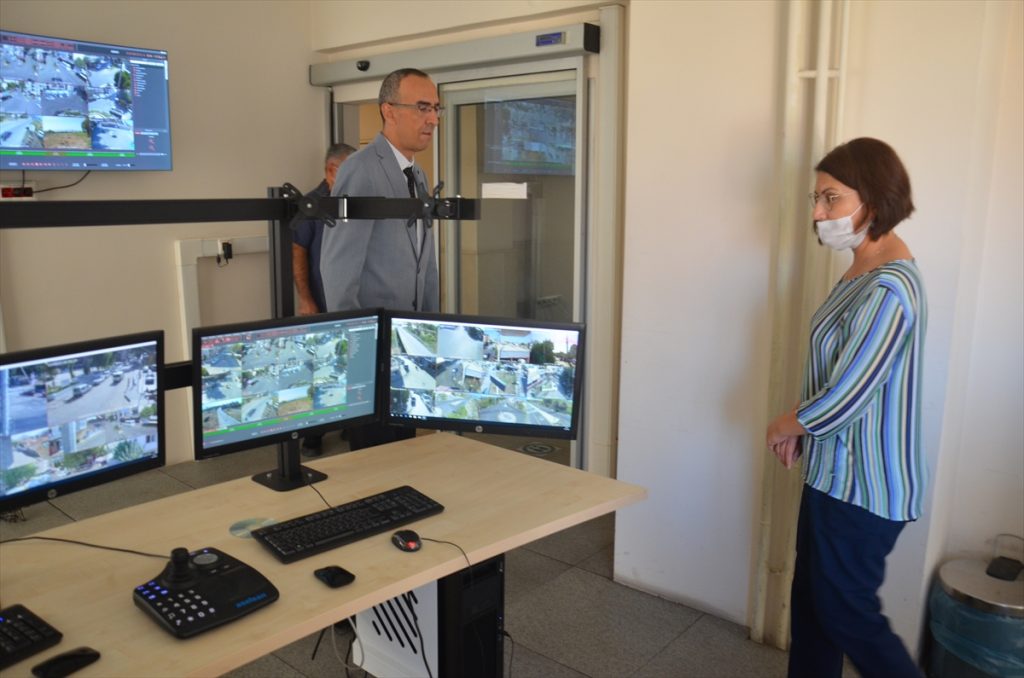 20200903 2 44182708 57878457 Web İncirliova Kaymakamı Baştürk’ten güvenlik güçlerine ziyaret