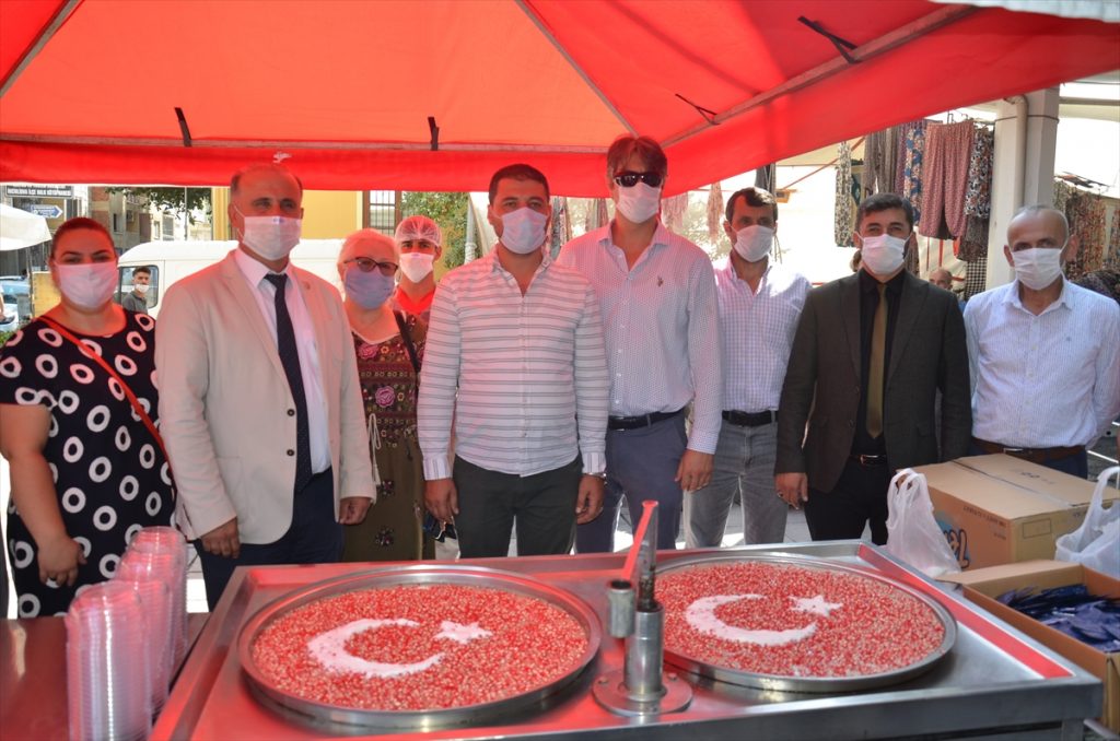 20200904 2 44197329 57899986 Web İncirliova Belediyesinden ay yıldızlı aşure