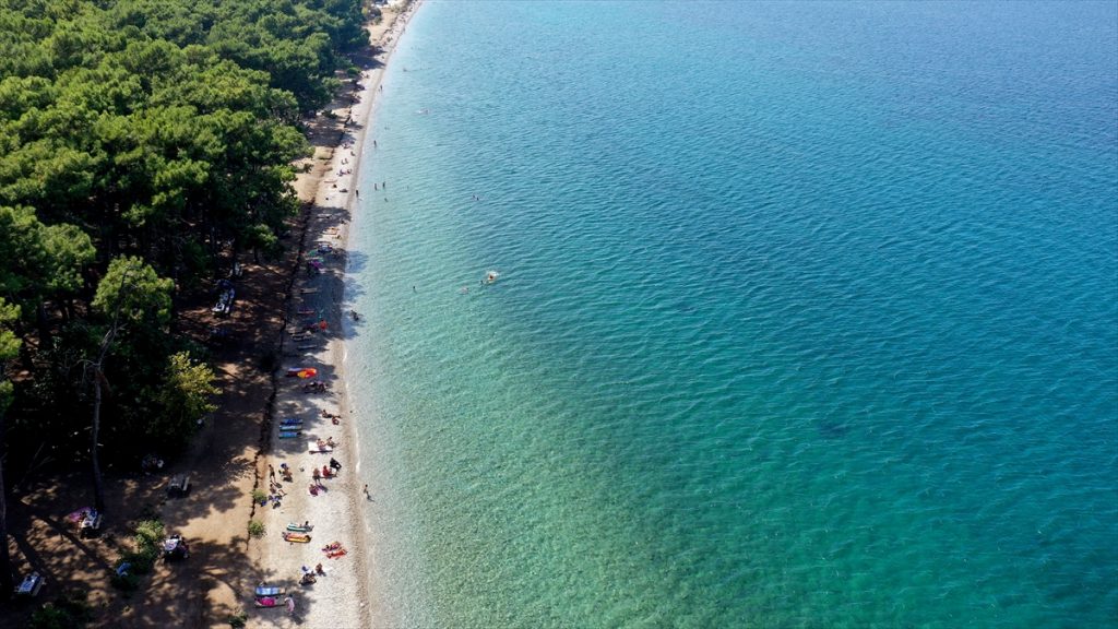 20200904 2 44199227 57902965 Web Kuşadasın'da deniz keyfi