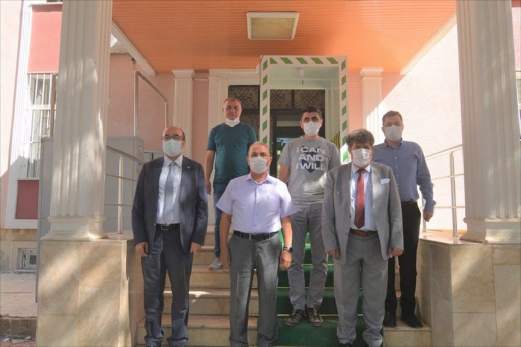 20200907 2 44231553 57955280 Web Afyonkarahisarlı hayırseverden 45 öğrenciye eğitim yardımı