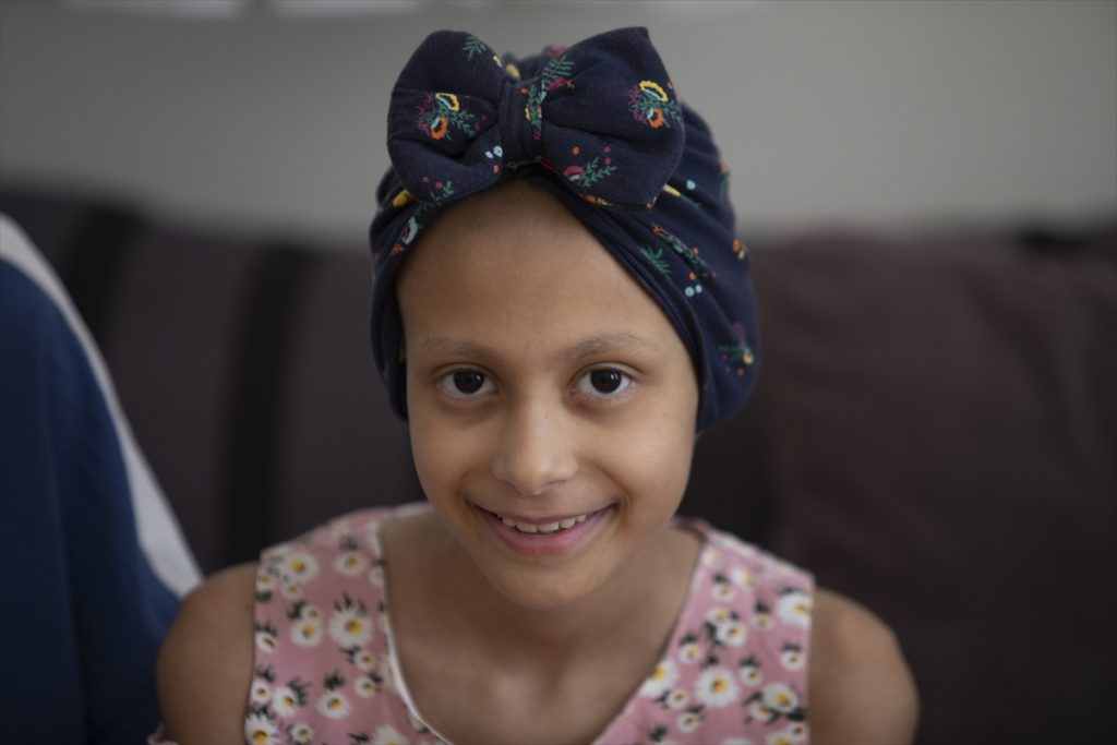 20200926 2 44537983 58425567 Web Kanserle savaşını kitaba döken 9 yaşındaki Ecrin, "mutlu son" arıyor