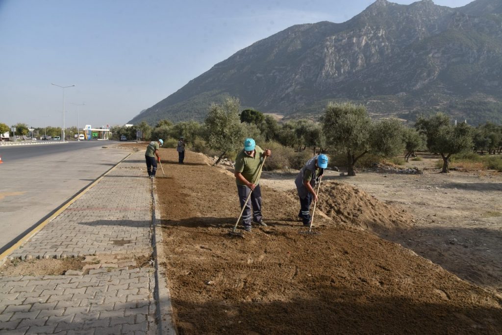 AW126733 04 Manisa’nın girişi daha da yeşil olacak