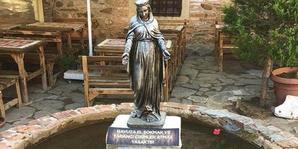 Aziz John Baptist Kilisesi