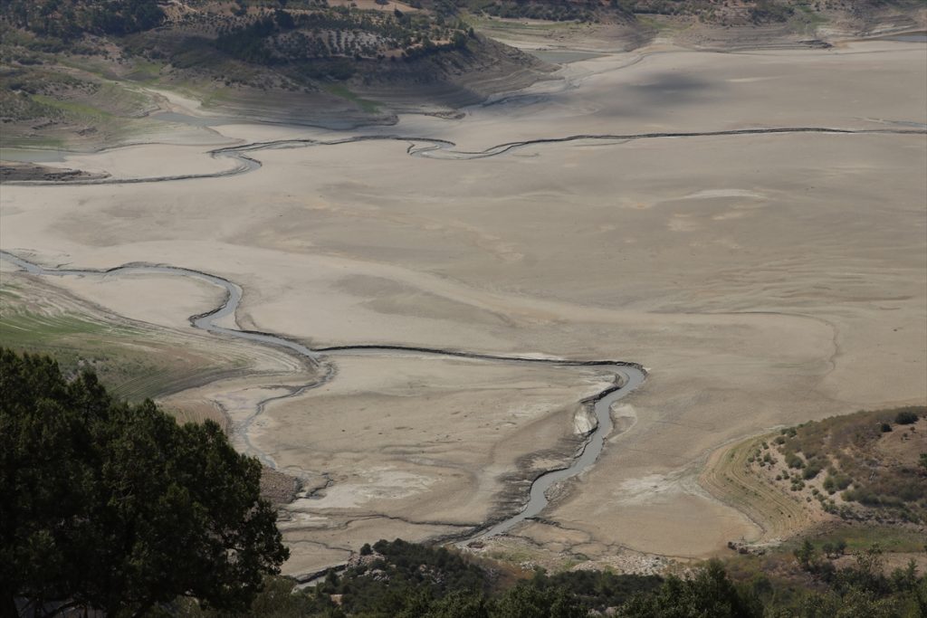 denizli de incegiz kanyonu nda mevsimsel sicaklik nedeniyle sular kurudu 3 Denizli'deki İnceğiz Kanyonu'nda mevsimsel sıcaklık nedeniyle sular kurudu