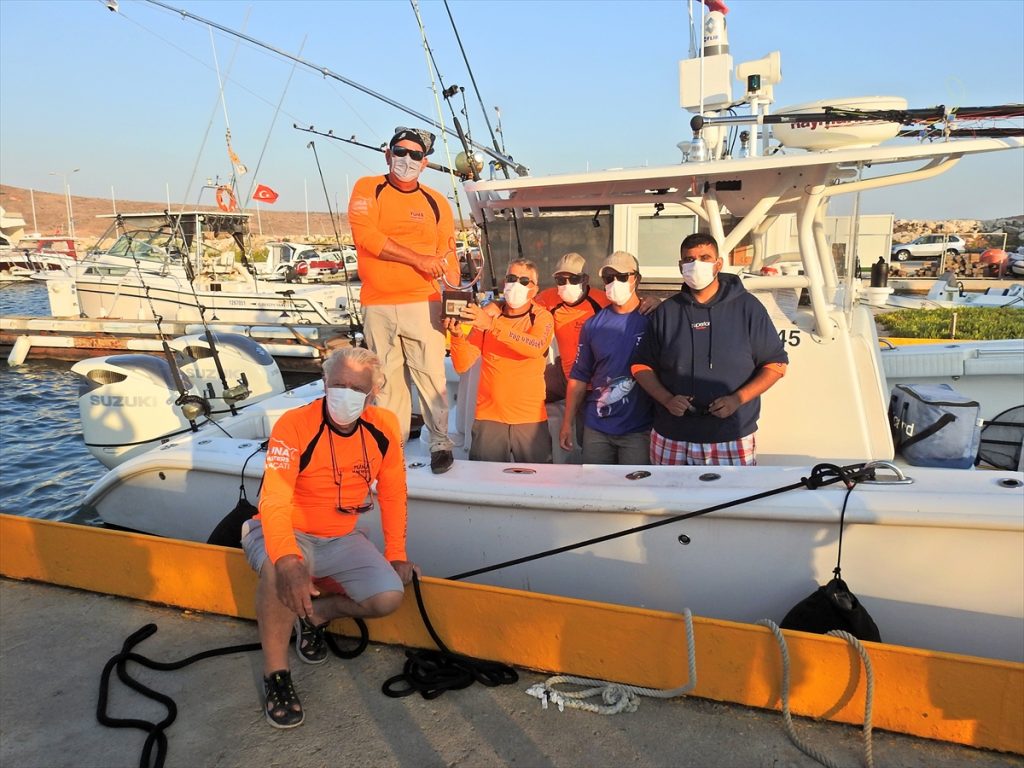 izmir deki acik deniz balikcilik turnuvasi 2 İzmir'deki açık deniz balıkçılık turnuvasında dereceye girenler belli oldu