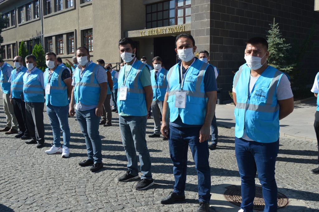 konya da okullarda kovid 19 denetimi 1 Konya, Aksaray, Karaman ve Afyonkarahisar'da Kovid-19 tedbirleri denetimi yapıldı