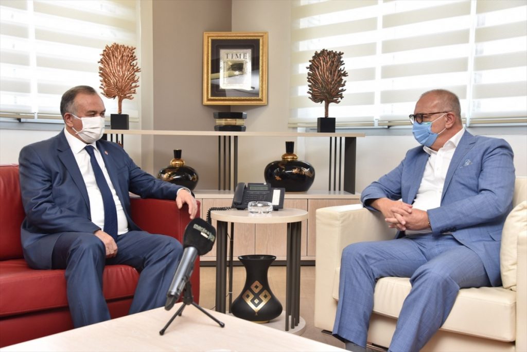 mhp grup baskanvekili erkan akcay dan manisa baskanina ziyaret 3 MHP Grup Başkanvekili Erkan Akçay'dan Manisa Büyükşehir Belediye Başkanı Ergün'e ziyaret