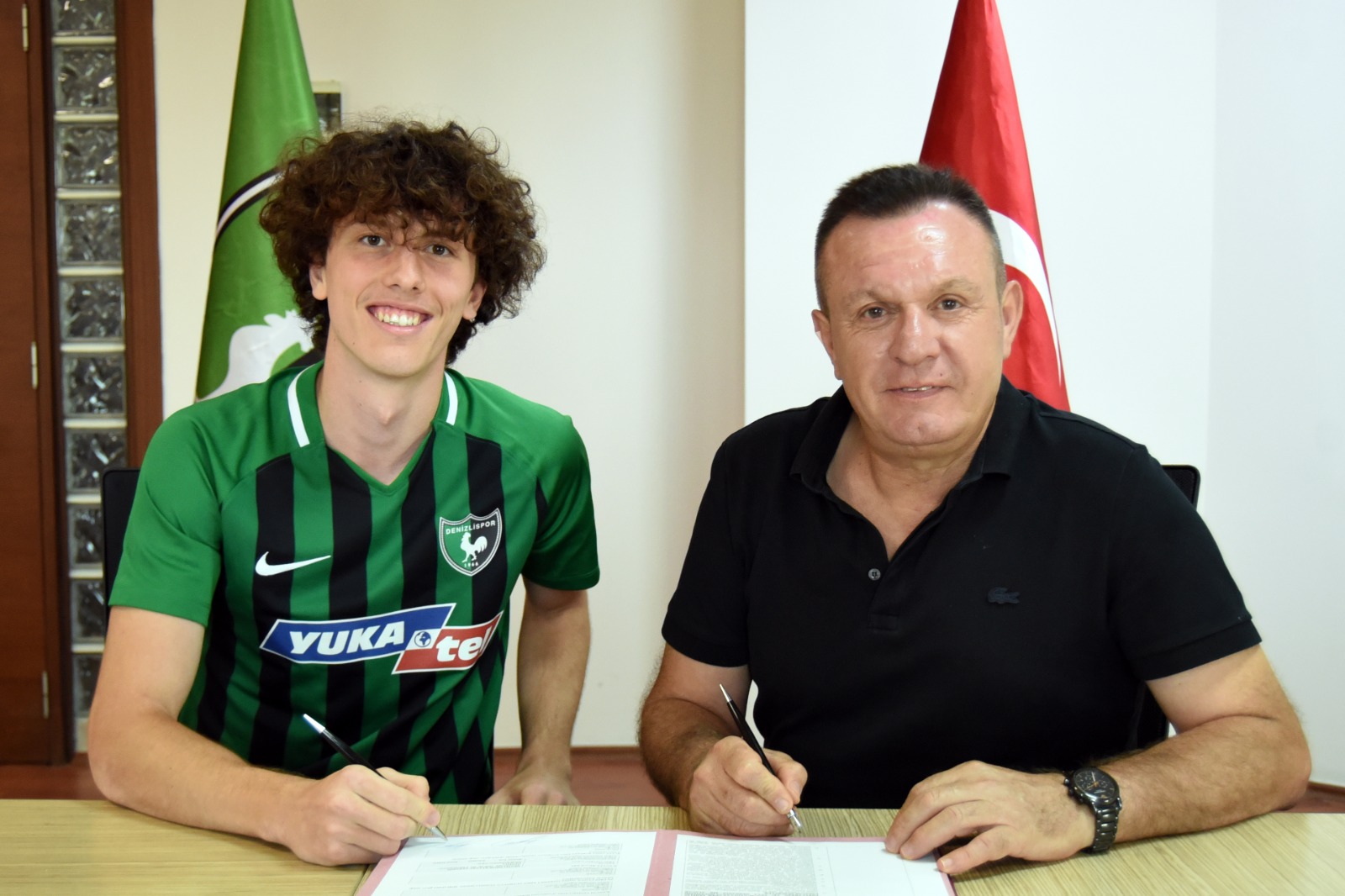 muhammed-eren-kiryolcu-ile-sozlesme-imzaladi