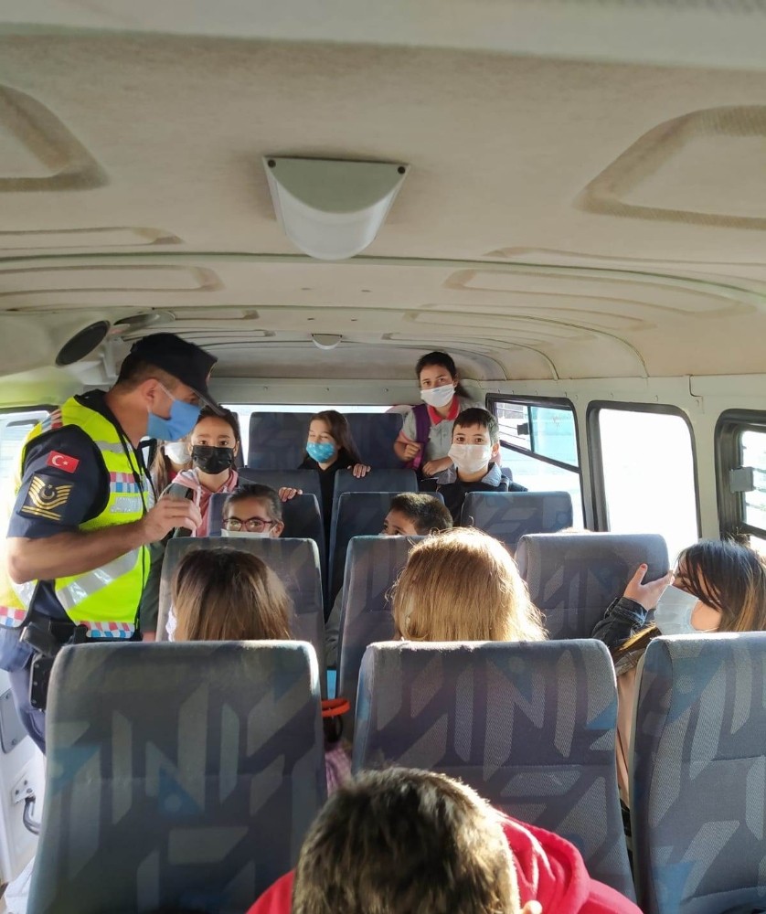 14 okul servis aracina 3 bin 552 tl cezai islem uygulandi 3 w7rFNFkr 14 okul servis aracına 3 bin 552 TL cezai işlem uygulandı