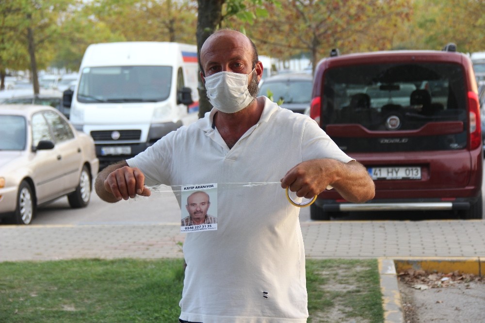 2 gundur camiye gidiyorum diye evden cikan alzheimer hastasi babasini ariyor 2 nbwzaV1z 2 gündür "Camiye gidiyorum" diye evden çıkan alzheimer hastası babasını arıyor