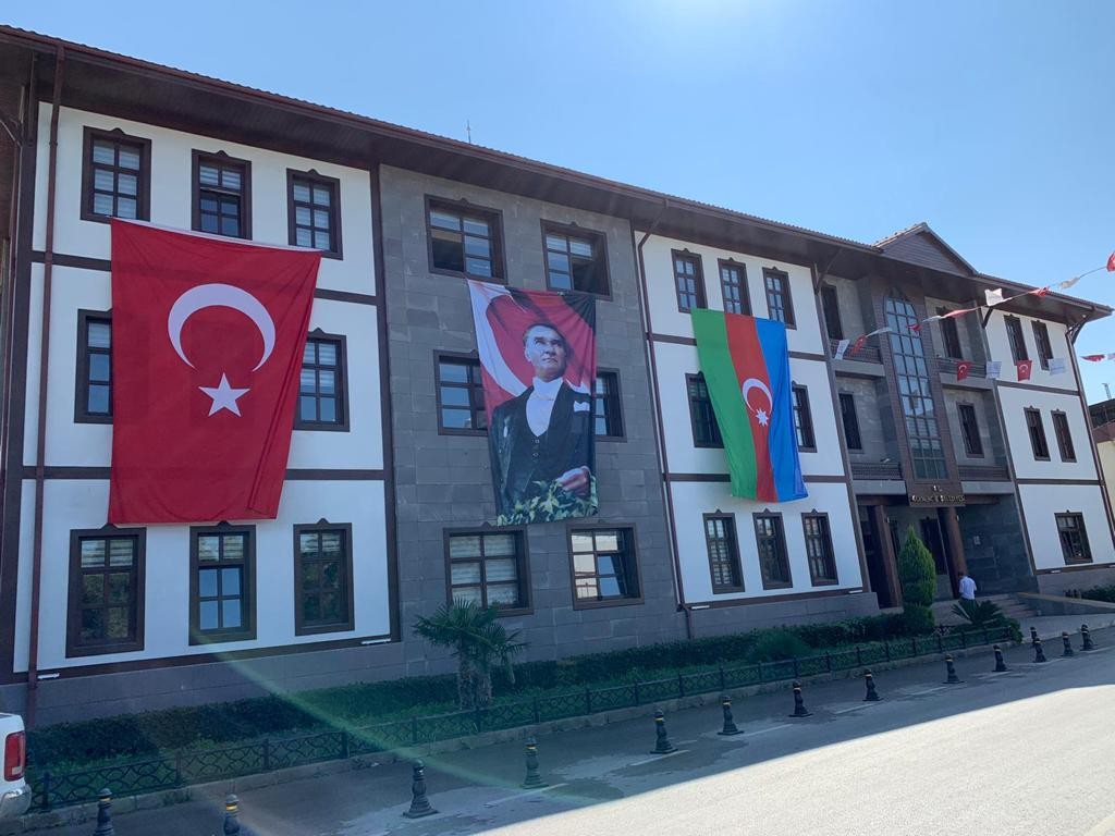 AW130326 02 Germencik Belediye Başkanı Öndeş'ten Azerbaycan'a destek