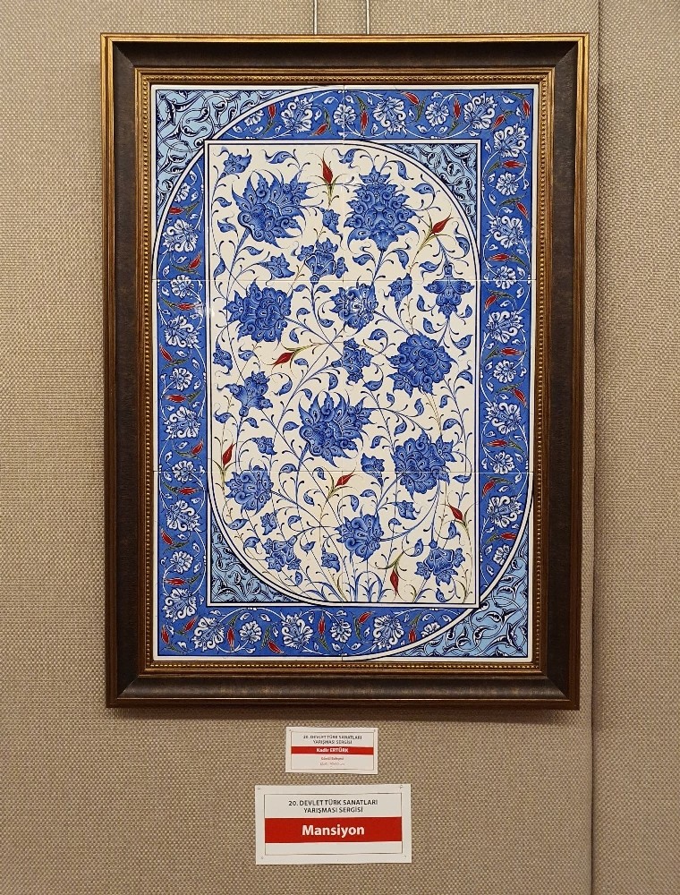 adu ogretim gorevlisi erturk cini alaninda mansiyon odulunun sahibi oldu 2 9eueIjQJ ADÜ Öğretim Görevlisi Ertürk, çini alanında mansiyon ödülünün sahibi oldu