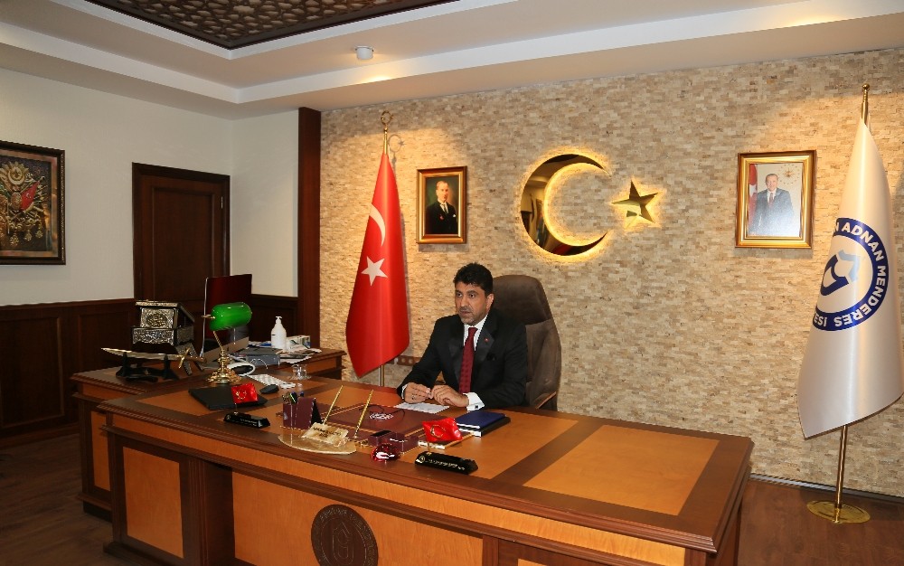 adu rektoru aldemir 2020 2021 akademik yili ilk dersini gerceklestirdi 0 qvOyLZkd ADÜ Rektörü Aldemir 2020-2021 Akademik Yılı ilk dersini gerçekleştirdi