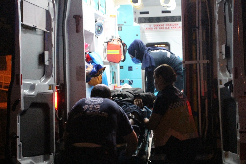 alkollu surucu motosiklete arkadan carpti 1 yarali 1 1WdnDNKR Alkollü sürücü motosiklete arkadan çarptı: 1 yaralı