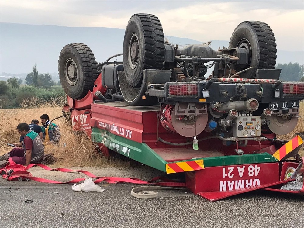 arazoz takla atti 3 yarali 0 uvctF7zi Arazöz takla attı: 3 yaralı