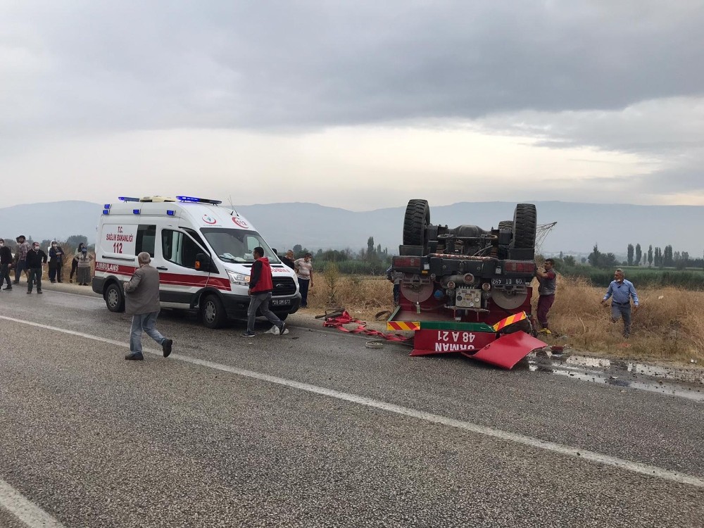 arazoz takla atti 3 yarali 3 rBznuZ9l Arazöz takla attı: 3 yaralı