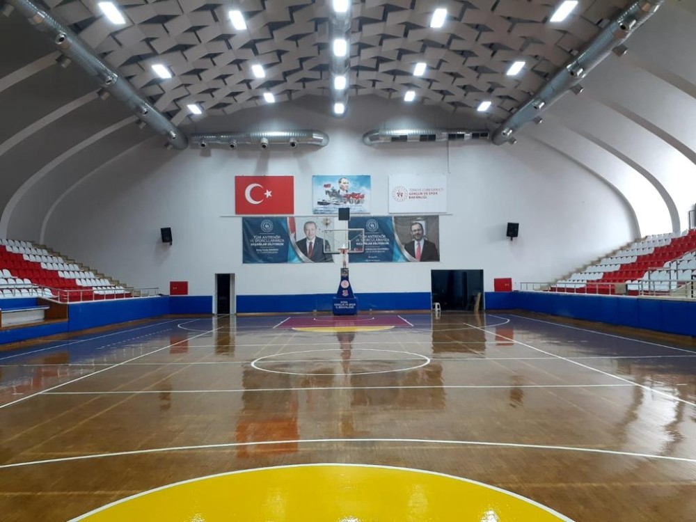 ataturk kapali spor salonu yeni gorunumune kavustu 3 5MznRs7j Atatürk Kapalı Spor Salonu yeni görünümüne kavuştu