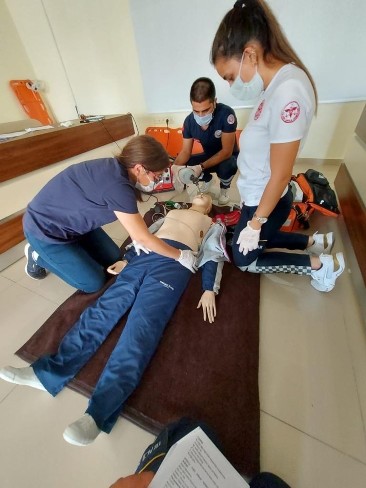 aydin acil saglik hizmetlerinde gorev yapan personele egitim 1 V5e5YG5W Aydın Acil Sağlık Hizmetlerinde görev yapan personele eğitim