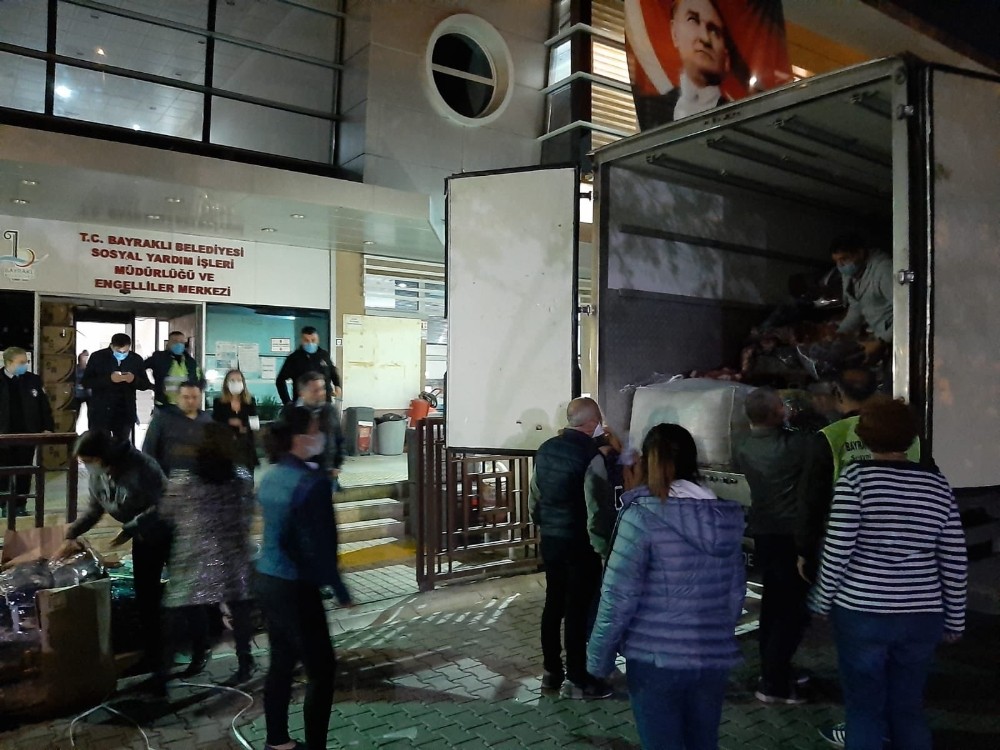 aydin buyuksehir ekipleri depremzedelerin yardimina kostu 4 6In3i8nb Aydın Büyükşehir ekipleri depremzedelerin yardımına koştu