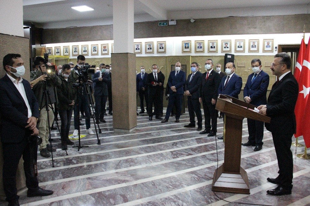 aydinda 29 ekim cumhuriyet bayrami kutlandi 3 YNSm4ji8 Aydın’da 29 Ekim Cumhuriyet Bayramı kutlandı