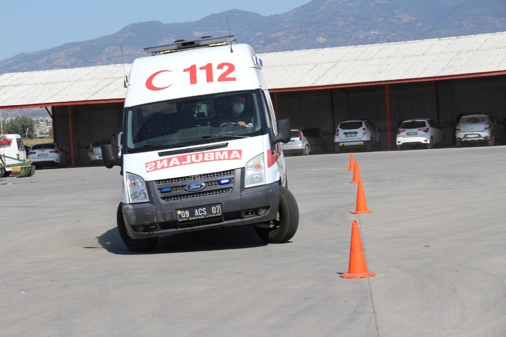 aydinda ambulans surus teknikleri egitimi verildi 1 qhZ9Em1g Aydın’da Ambulans Sürüş Teknikleri eğitimi verildi