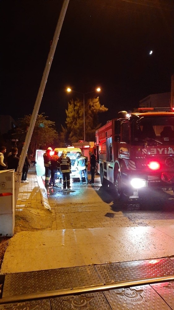 aydinda bir arac seyir halinde alev aldi 1 Aydın’da bir araç seyir halinde alev aldı