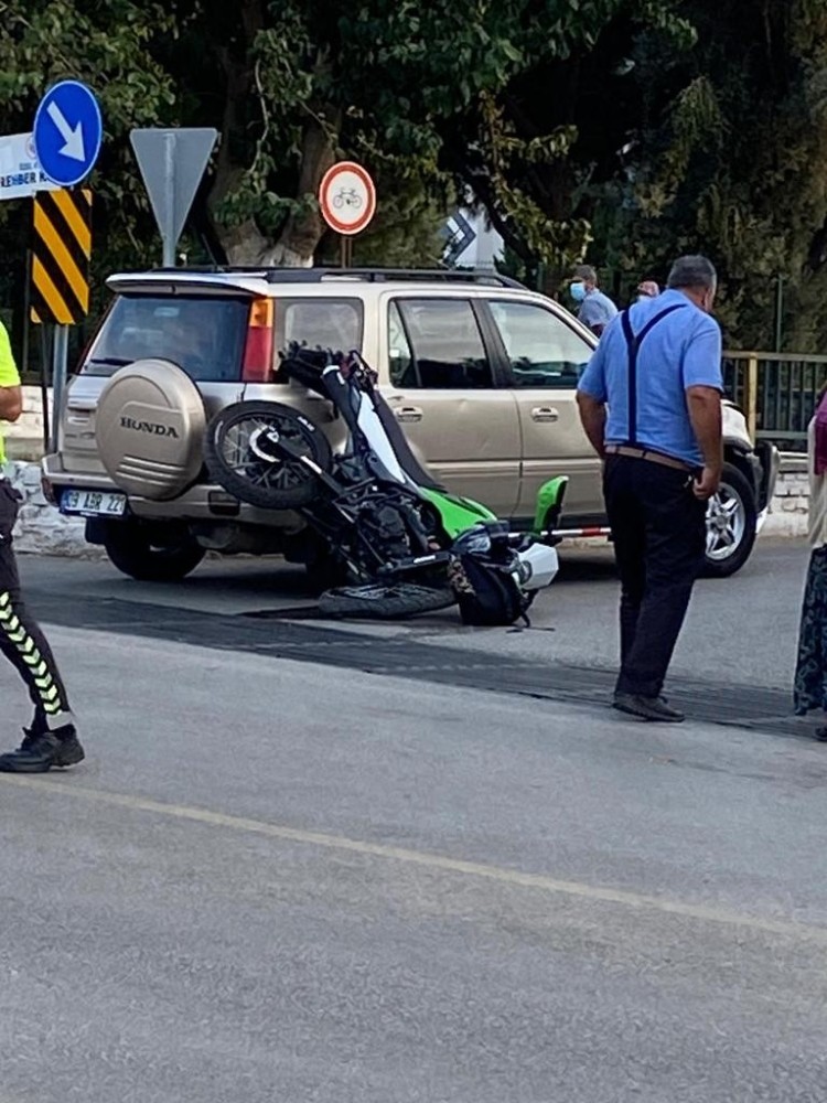 aydinda trafik kazasi 1 yarali 0 jvnw7SNt Aydın’da trafik kazası: 1 yaralı