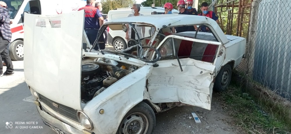 aydinda trafik kazasi 2 yarali 6 ZZIZ6dV8 Aydın’da trafik kazası: 2 yaralı
