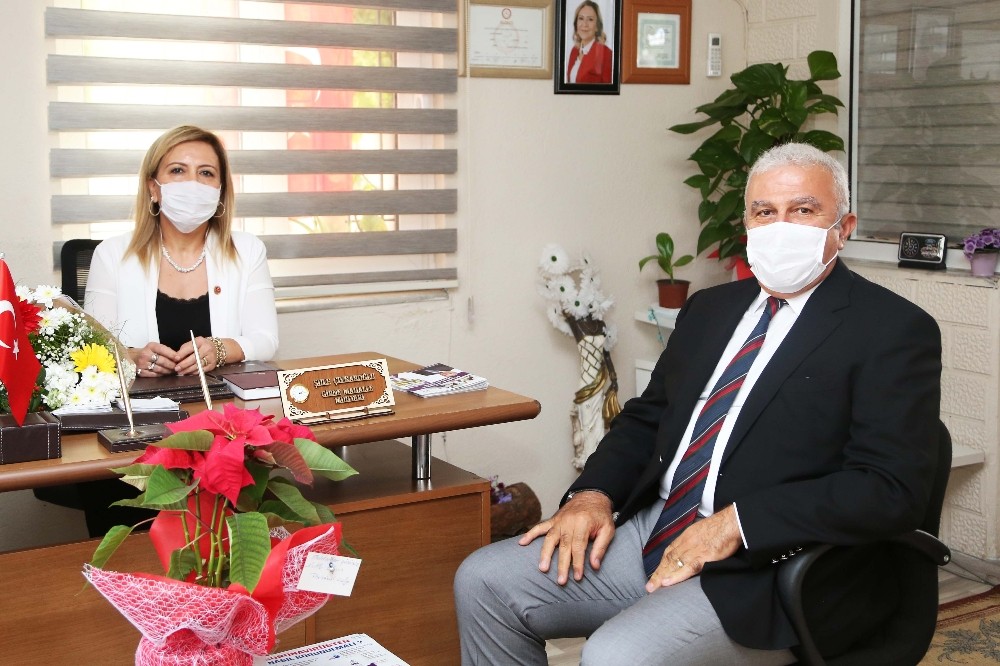 baskan ataydan muhtarlar gununde anlamli ziyaret 2 uy2HXjWu Başkan Atay’dan Muhtarlar Günü’nde anlamlı ziyaret