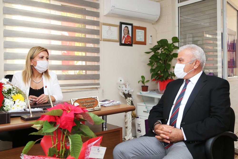 baskan ataydan muhtarlar gununde anlamli ziyaret 3 ptA1mbBO Başkan Atay’dan Muhtarlar Günü’nde anlamlı ziyaret