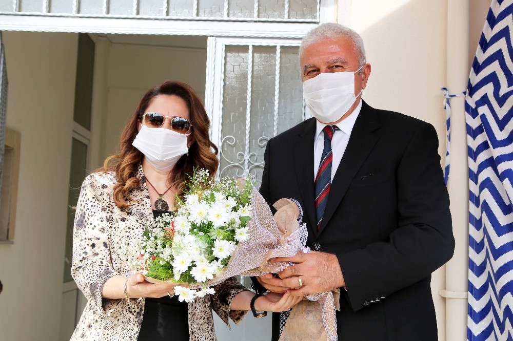 baskan ataydan muhtarlar gununde anlamli ziyaret 4 ADgDwicF Başkan Atay’dan Muhtarlar Günü’nde anlamlı ziyaret