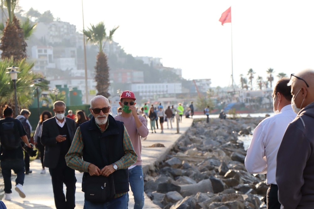 baskan gunel kusadasinda su ana kadar can kaybimiz yok 1 cNR9kLr8 Başkan Günel, “Kuşadası’nda şu ana kadar can kaybımız yok”