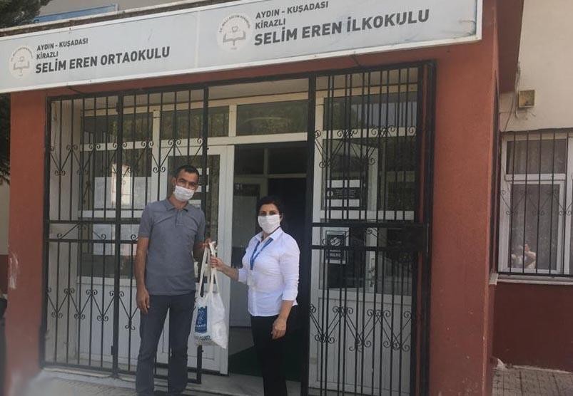 baskan gunelden yuz yuze egitime baslayacak ogrencilere maske destegi 0 bTtKnpH1 Başkan Günel’den, yüz yüze eğitime başlayacak öğrencilere maske desteği