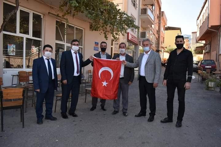 baskan inaldan esnafa 29 ekim hediyesi 3 7a1TKyQK Başkan İnal’dan esnafa 29 Ekim hediyesi