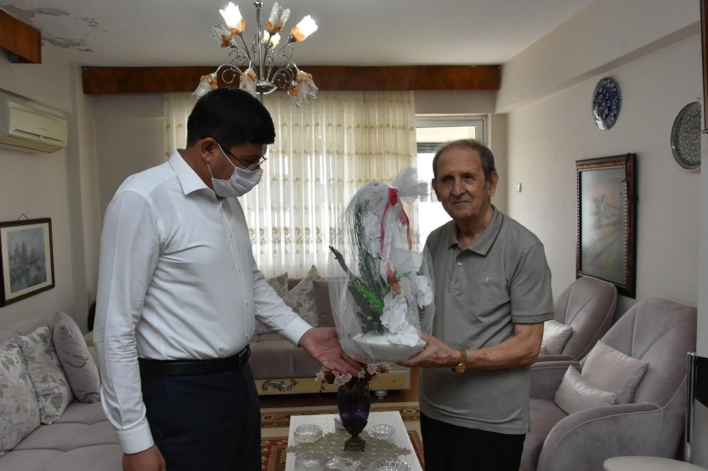 baskan ozcan lutfi seleki unutmadi 0 CBzrO8Aa Başkan Özcan Lütfi Selek’i unutmadı