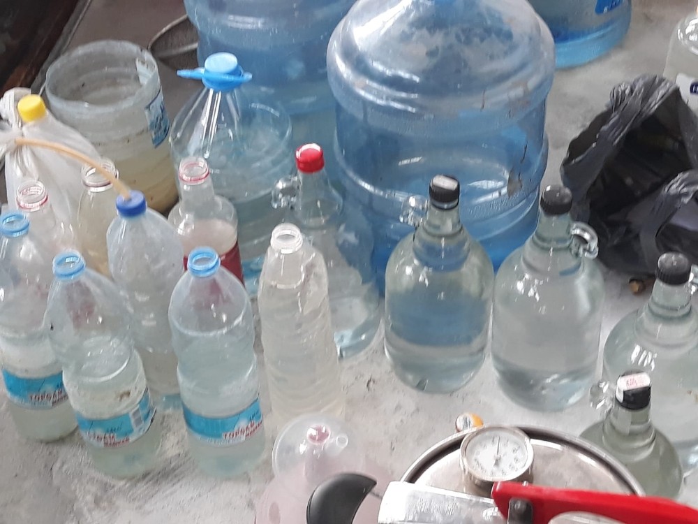 cinede 900 litre kacak icki ele gecirildi 1 AOvj8Kgi Çine’de 900 litre kaçak içki ele geçirildi