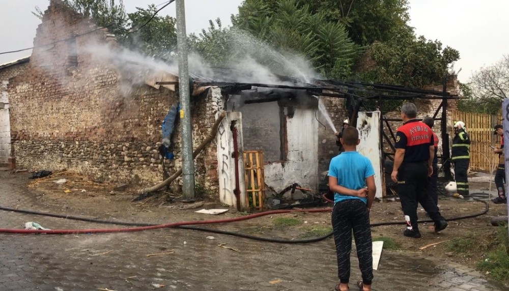 copten buldugu parfum sisesi evi yakti 1 dd2e4Wvu Çöpten bulduğu parfüm şişesi evi yaktı