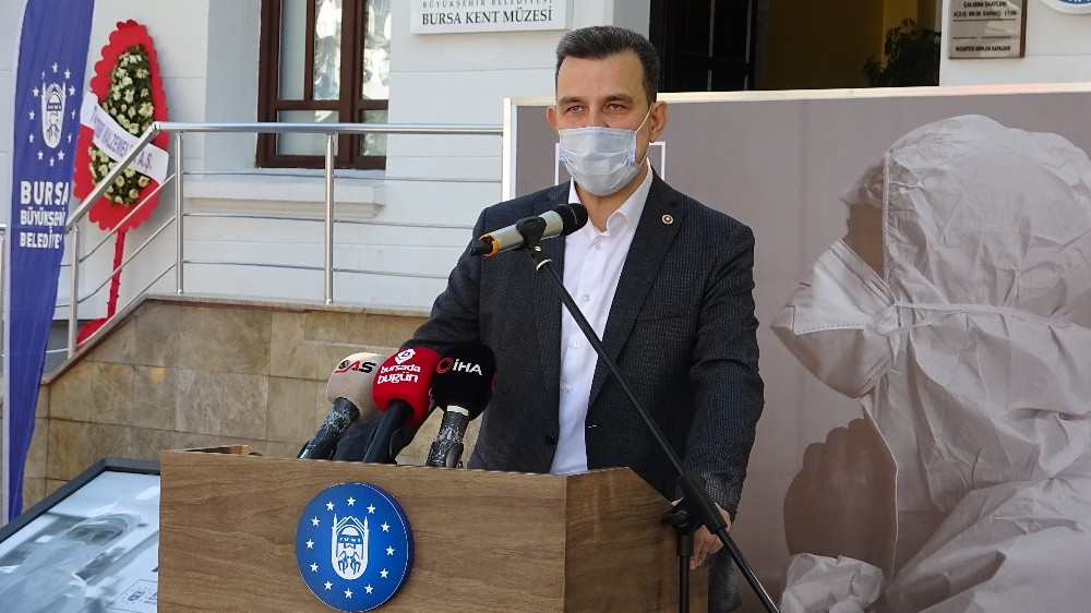 covid 19un kahramanlarina minnet ve saygiyla 3 IwPvuj3Z Covid-19’un kahramanlarına minnet ve saygıyla