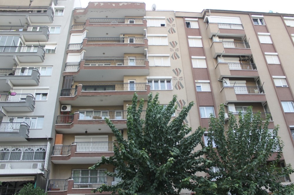 deprem aninda korku dolu anlar yasandi 1 Deprem anında korku dolu anlar yaşandı