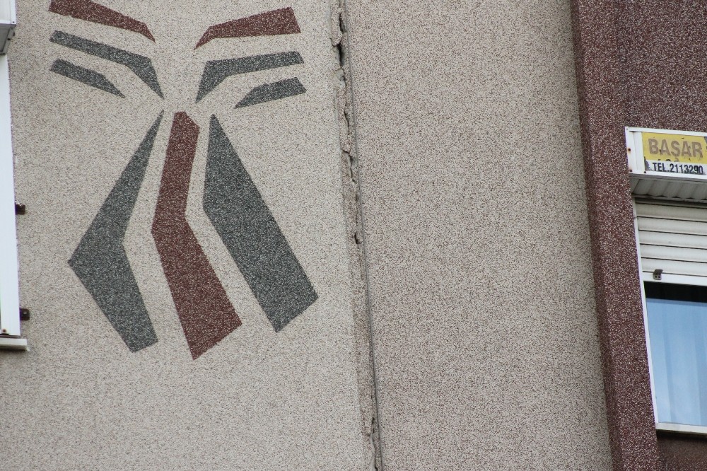 deprem aninda korku dolu anlar yasandi 2 MH2nV4NN Deprem anında korku dolu anlar yaşandı