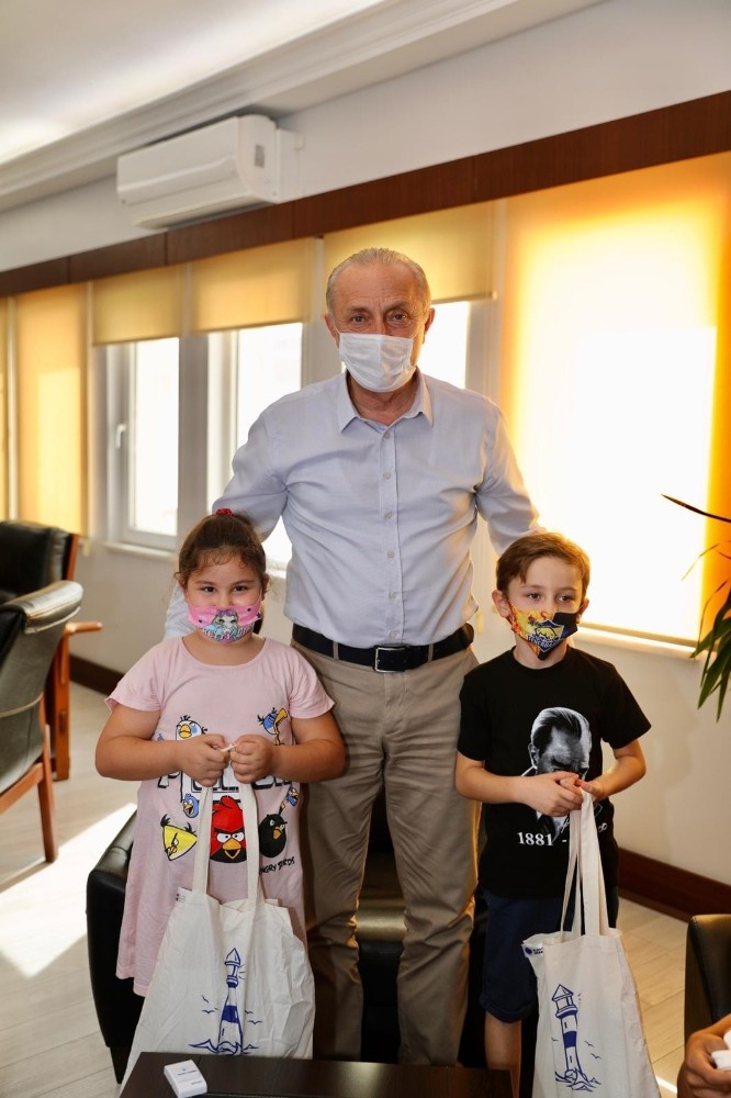 didim belediyesi tablet dagitimina devam ediyor 4 TyUyfHUd Didim Belediyesi tablet dağıtımına devam ediyor