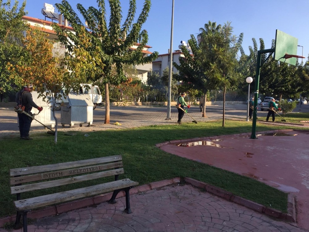 didimde park bakim ve onarim isleri devam ediyor 0 mBrMDRnf Didim’de park bakım ve onarım işleri devam ediyor