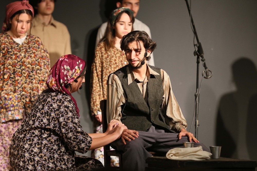 efeler belediyesi sehir tiyatrosu efeler tv ekranlarinda 2 bLaFDvYr Efeler Belediyesi Şehir Tiyatrosu Efeler TV ekranlarında