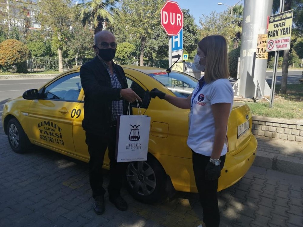 efeler belediyesinden taksici esnafina korona virus destegi 0 mcvHbHi6 Efeler Belediyesi’nden taksici esnafına korona virüs desteği