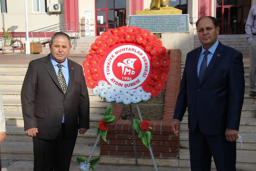 efelerde muhtarlar gunu duzenlenen toren ile kutlandi 4 WZVh5uGY Efeler’de muhtarlar günü düzenlenen tören ile kutlandı