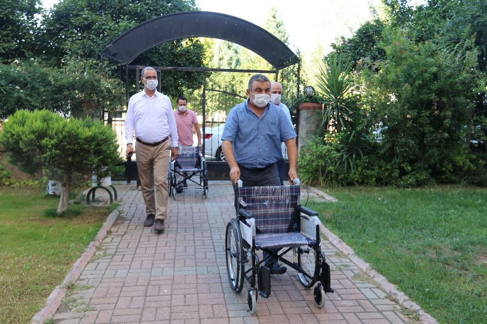 engelli kardesler tekerlekli sandalyelerine kavustu 3 SnYYH8Dy Engelli kardeşler tekerlekli sandalyelerine kavuştu